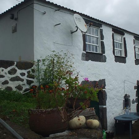 Adega Do Batista Villa Calheta  Rom bilde