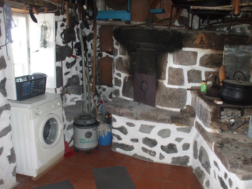 Adega Do Batista Villa Calheta  Rom bilde